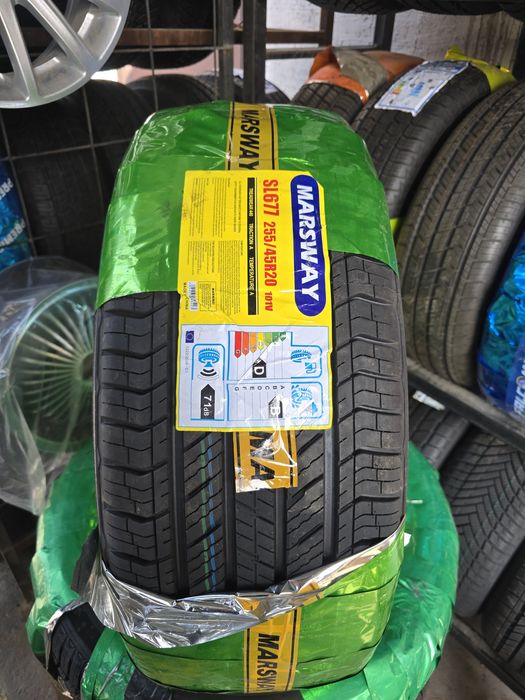 Marsway  255/45/20