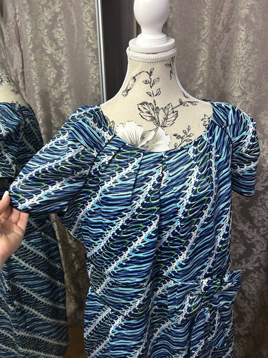 Rochie albastră deosebită