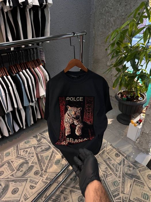 Tricouri pentru bărbați