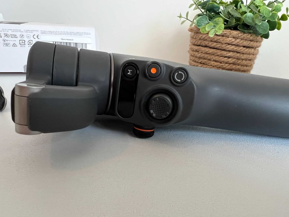 Gimbal telefon - DJI OSMO MOBILE 6