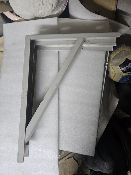 Кронштейн Для Электро стабилизатор.