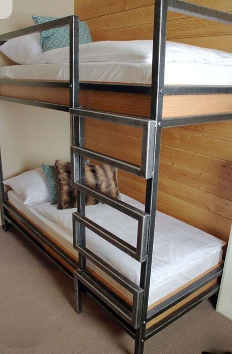 Метални поръчкови легла