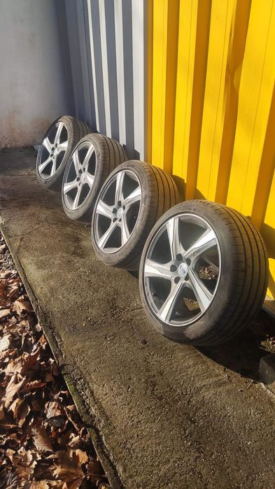 Продавам оригинални джанти за волво модел IXION R-line 430 €