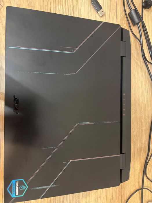 Продаю ноутбук Acer nitro 5 б/у