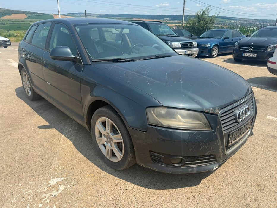Dezmembrez Audi a3 facelift Gri - lz7h 2009 1.6 bse volan stanga 185.000 km