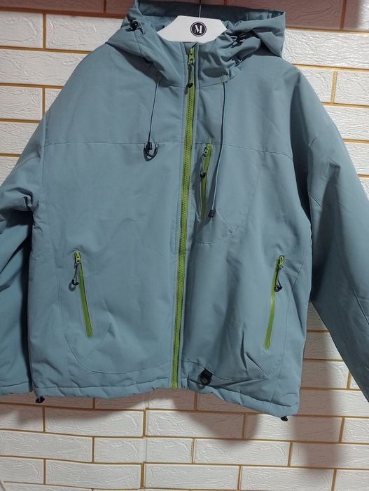 Продам спорт куртки