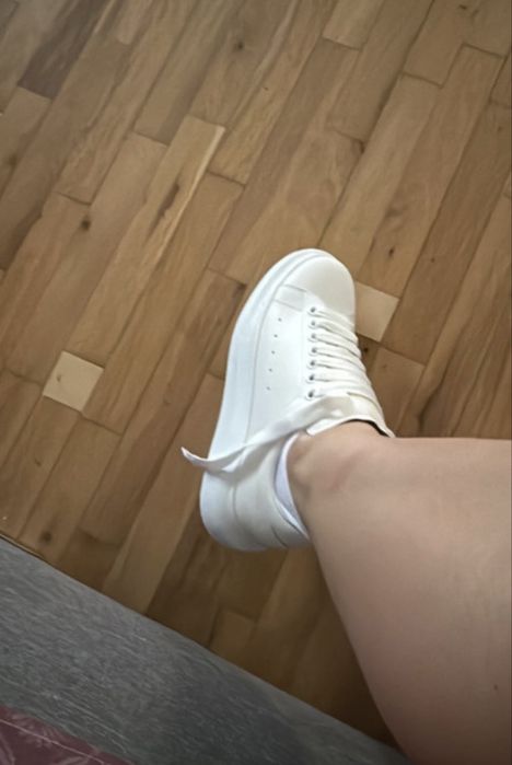adidsi Alexander Mcqueen