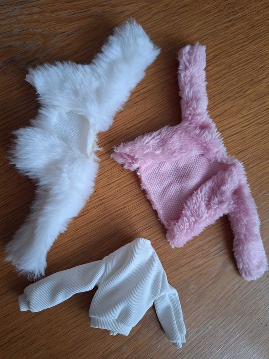 Дрехи и аксесоари за кукли Барби