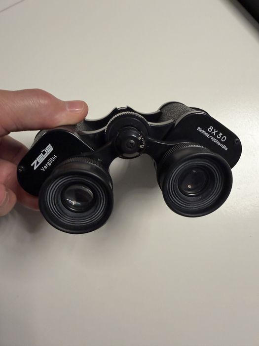 Binoclu ZEUS-Germany 8x30
