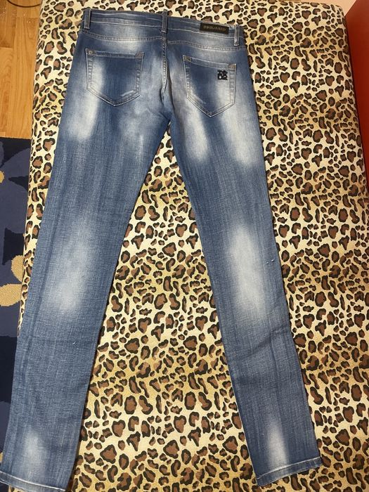 Dsquared нови дънки