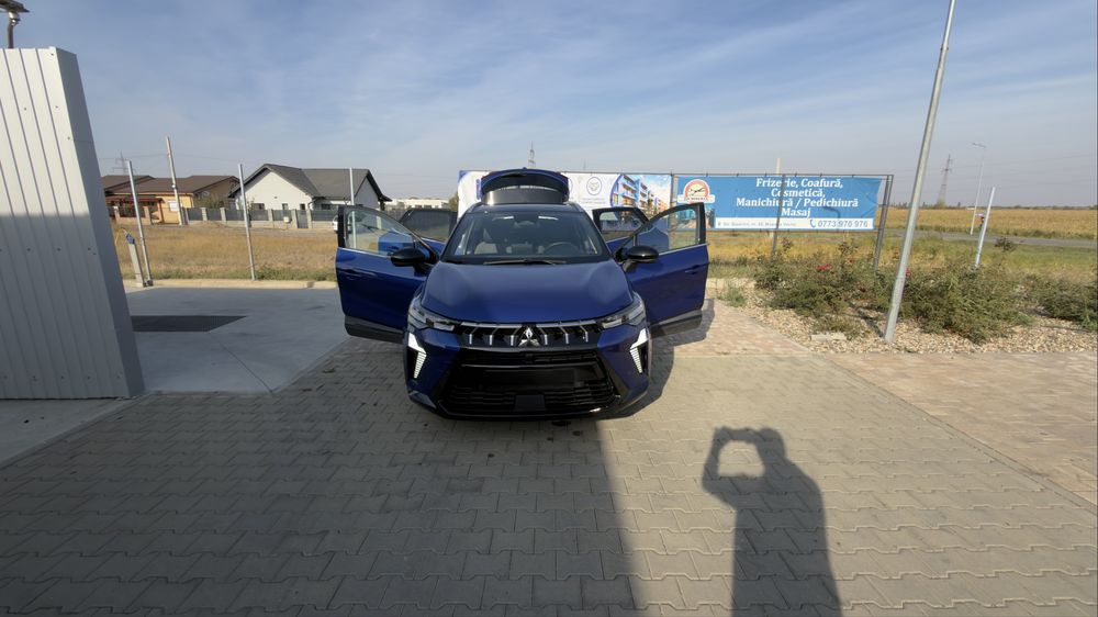 Vand masina Mitsubishi ASX an 2025 automata masina costa 25000€ negociabil