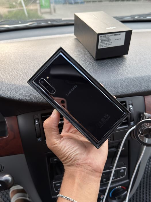 Samsung galaxy note 10 8/256 vetnam karopka bor