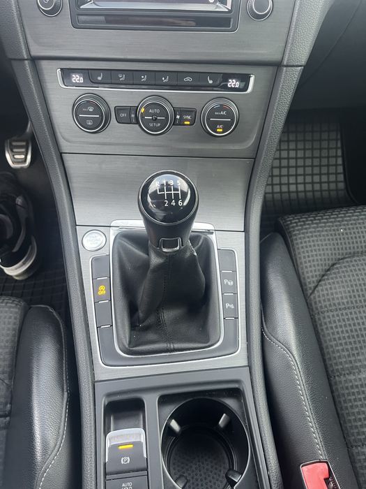 Volkswagen Golf 7 ,BLUEMOTION ,2.0 TDI,150 CP,NAVI,PARK ASSIST