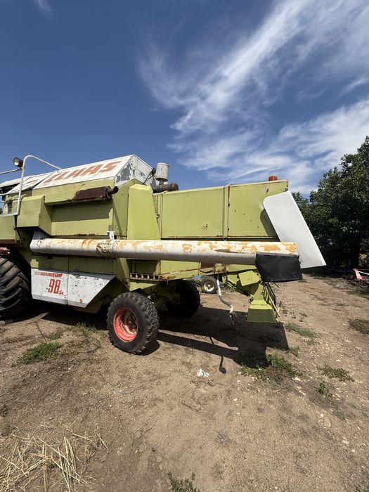 Claas Dominator 98 SL