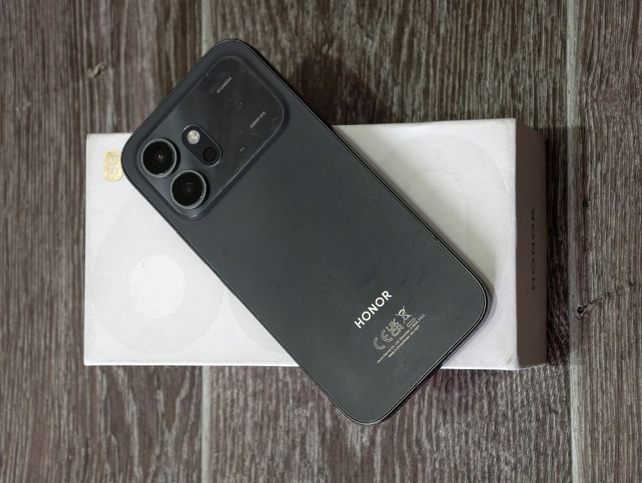 Honor 600 256 gb Ram 8+8 16 5G