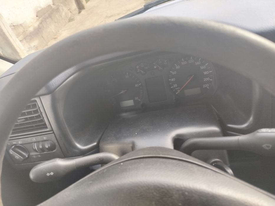 Vând VW t4 caravelle