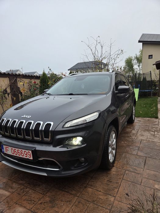 Jeep Cherokee 2015 4x4 2.0d /Automata/Led/Keyless/Camera/Navi RATE!