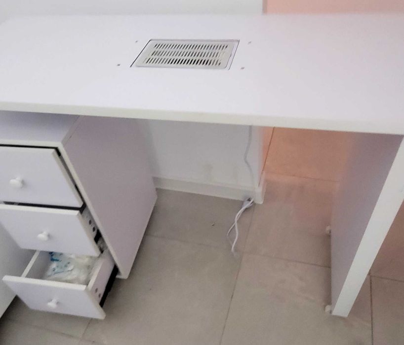 Pat masaj/gene si masa manichiură