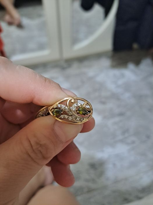 Золотые серьги 585