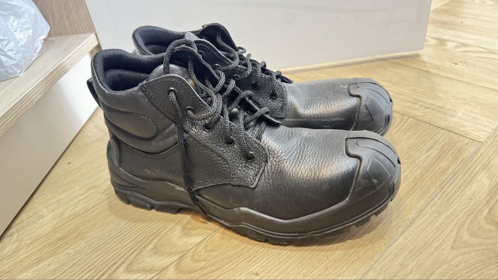 Рабочие  ботинки