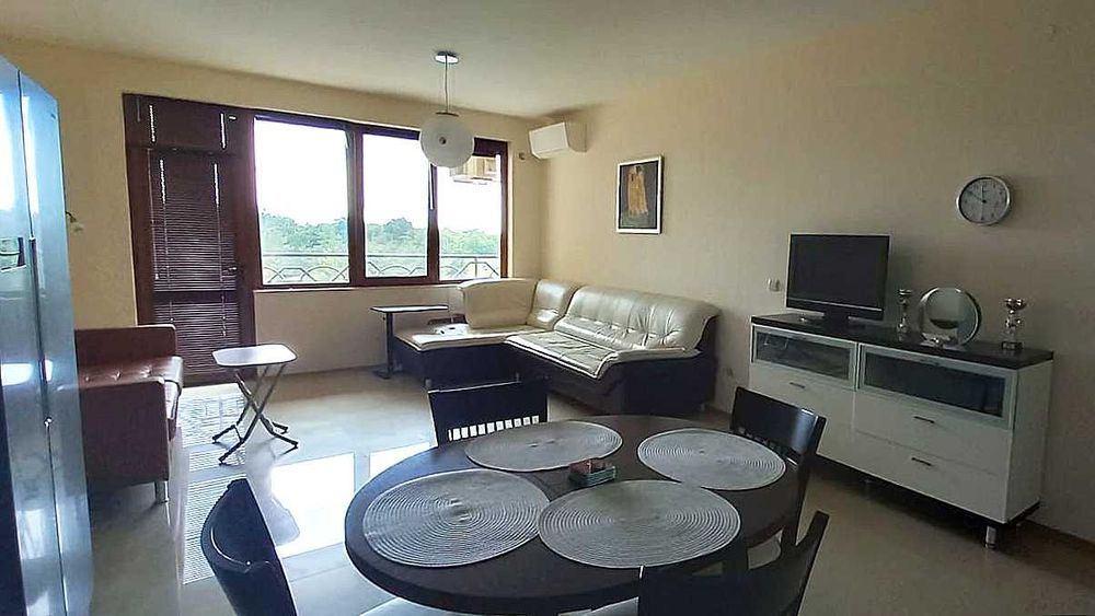 Продава се Тристаен апартамент в Балчик - 118 кв.м за 398 €/кв.м - Снимка #1