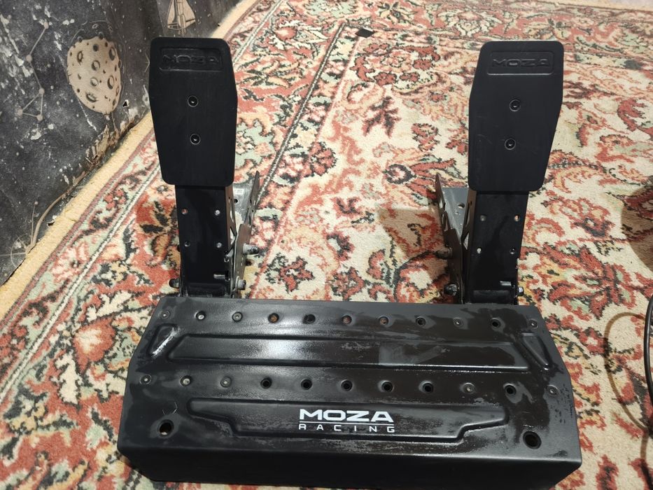 Продам  Руль Moza r5