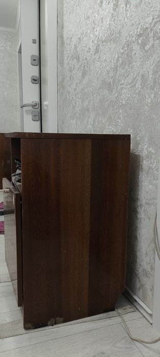 Продам комод в спальню