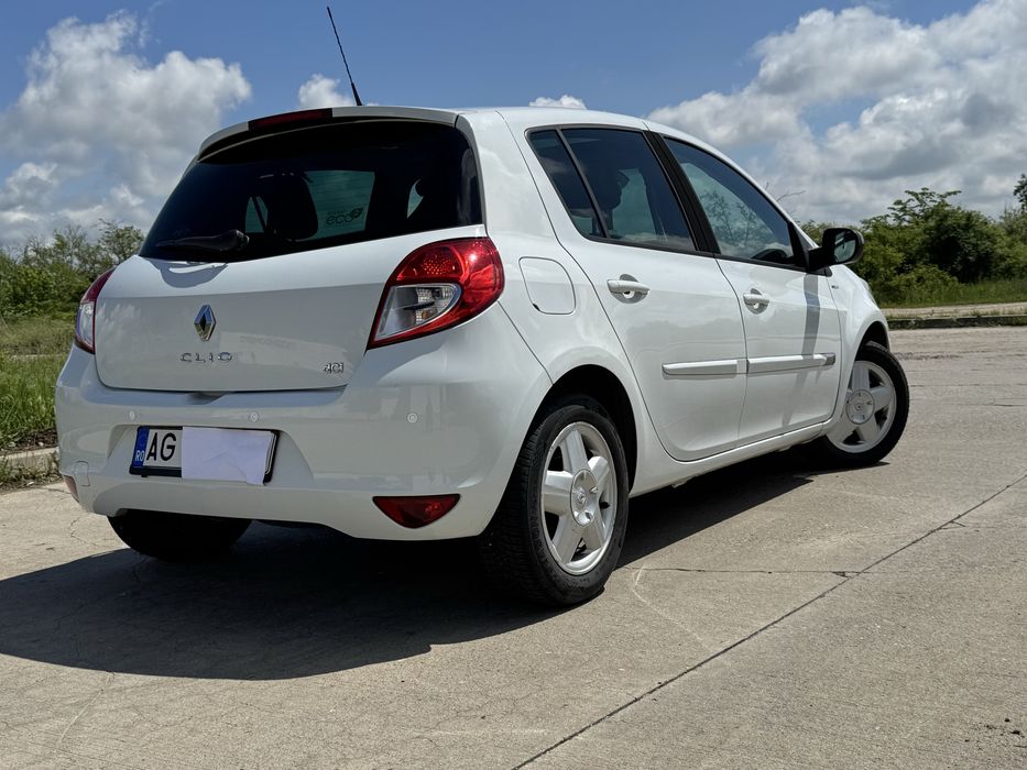 RENAULT Clio 2011 — imagine 3