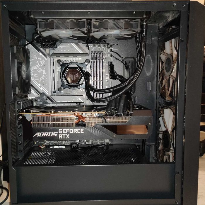 Геймърски компютър i9 12900K 32GB DDR5 RTX3080