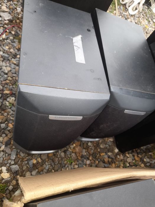 Boxe și subuwfere import germania