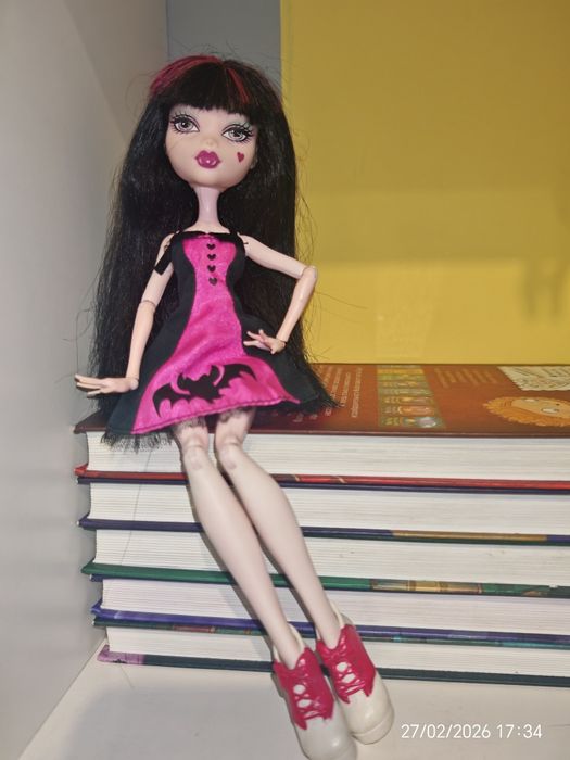 Продажа кукол монстр хай в идеальном состаяние