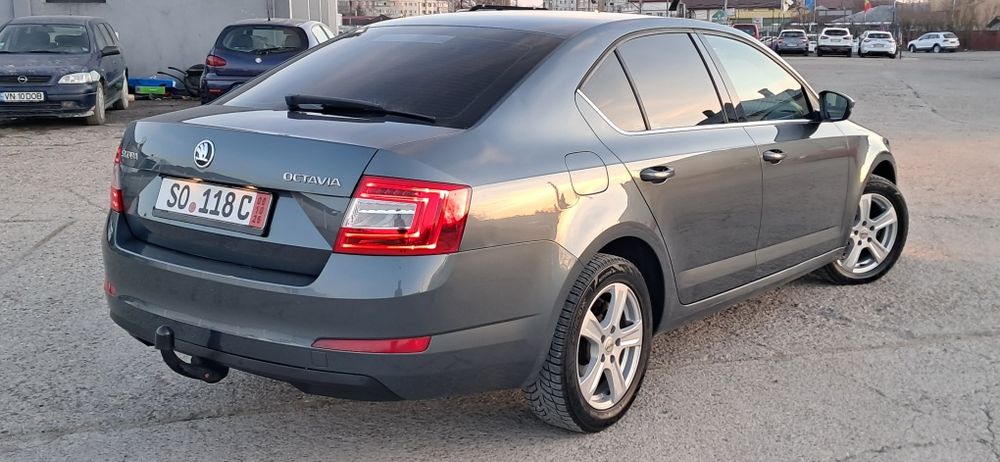 SKODA Octavia 2016 — imagine 4