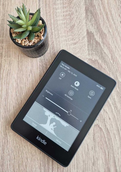 БЕЗПЛАТНА ДОСТАВКА Kindle Paperwhite 10th gen електронен четец с подсв