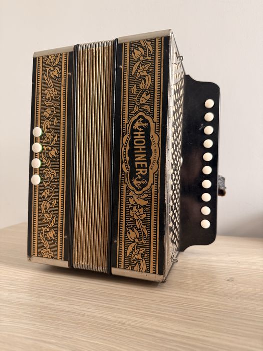 Vand acordeon Hohner HA-1040