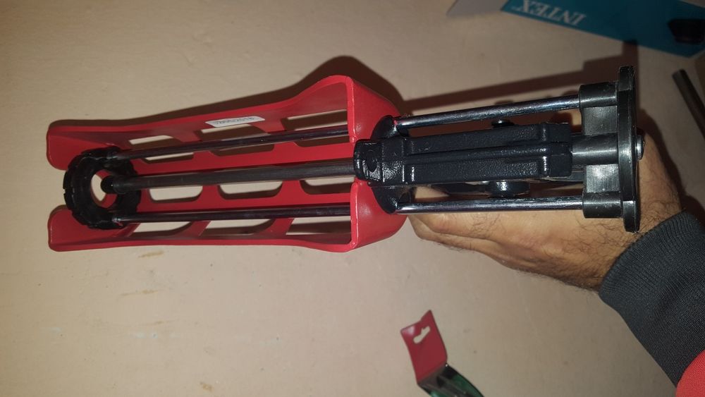 Нов метален пистолет за двукомпонентно лепило pistolet lepilo бетон шп