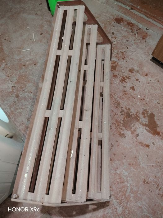 Обувной стилаж отдам дёшево