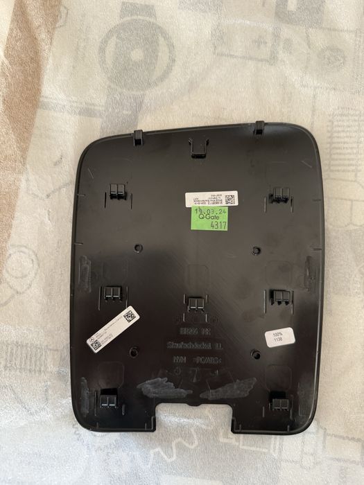 Mercedes w206  конзола + табло черно дърво