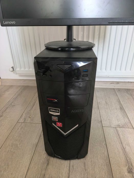 Vând sau schimb PC Gaming + Monitor Full HD | GTX 1650 4GB | Ryzen 3 | 8GB RAM | SSD NVMe