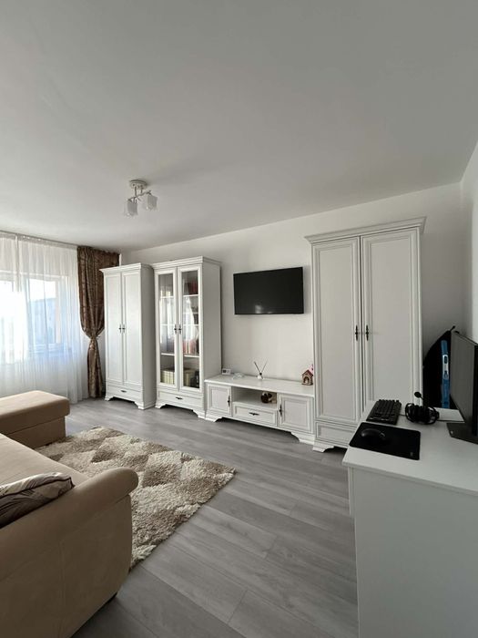 Apartement 2 camere Decomandat Renovat