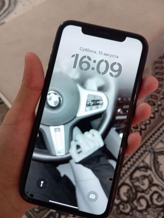 Iphone XR 64 Gb  84 yomkost