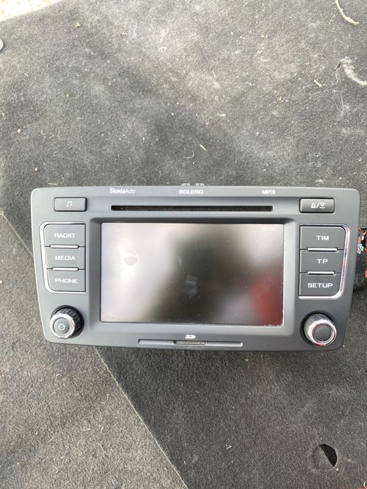 Оригинално CD BLAUPUNKT SkodaAuto OCTAVIA 2010+ media radio 1Z0035156