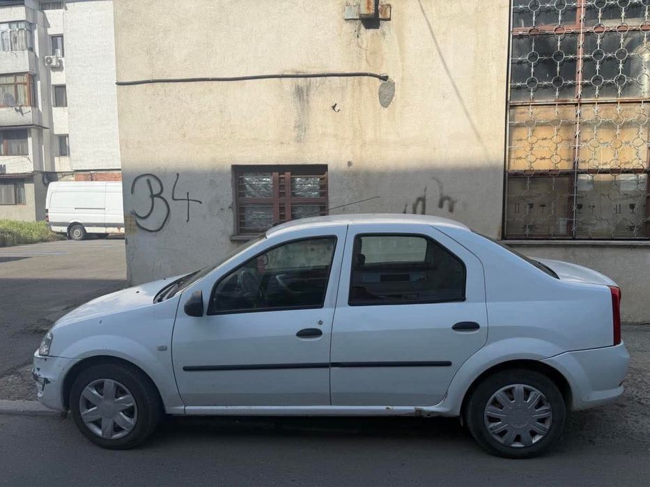 Dacia Logan 2012
