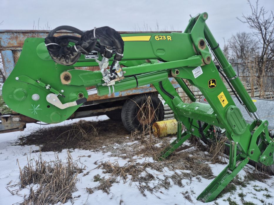 Incarcator frontal John Deere