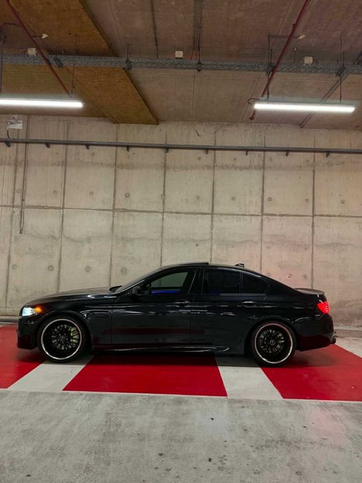 Продавам BMW 530D 2010 М пакет