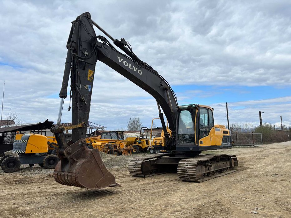 Excavator pe senile Volvo EC 220DL, 24 tone, 2013