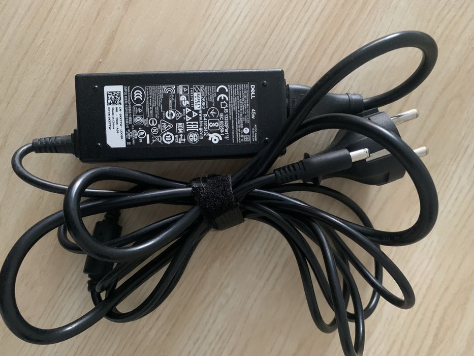 Incarcator laptop Dell