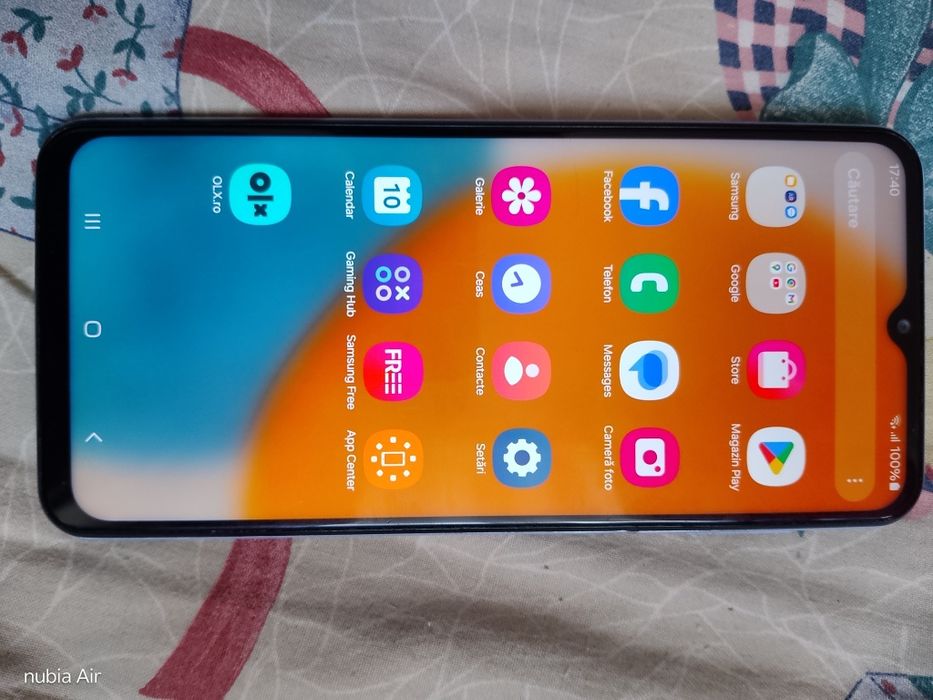 Samsung A23 5G 4/64gb dual sim liber de rețea, Android de 14,perfect functional bateria ține 4 zile