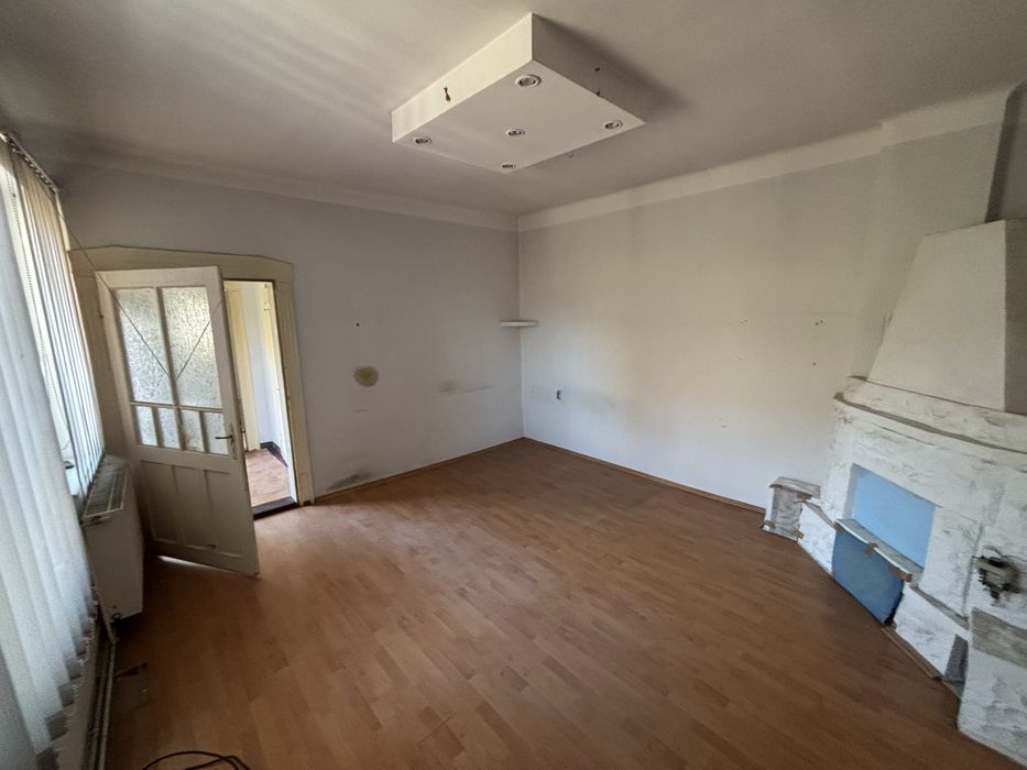 Inchiriez  casa