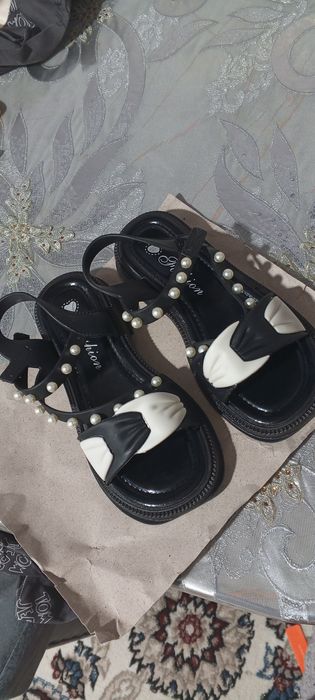 Ayoq kiyim basanochka