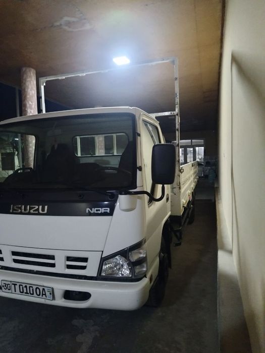 Грузоперевозки исузу